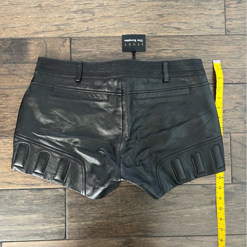 The Kooples, Black real leather biker inspired shorts - Picture 3 of 3